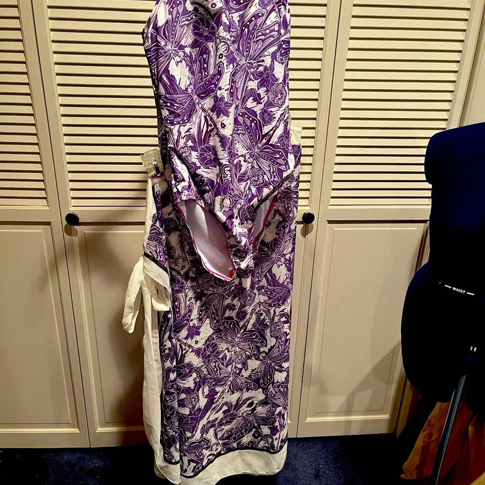 NWOT Purple and White Floral Bathing Suit with Matching Sarong